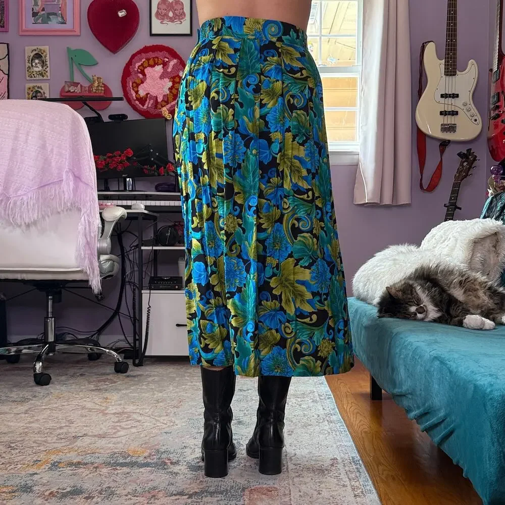 Vintage 80s / 90s deadstock whimsigoth boho maxi skirt